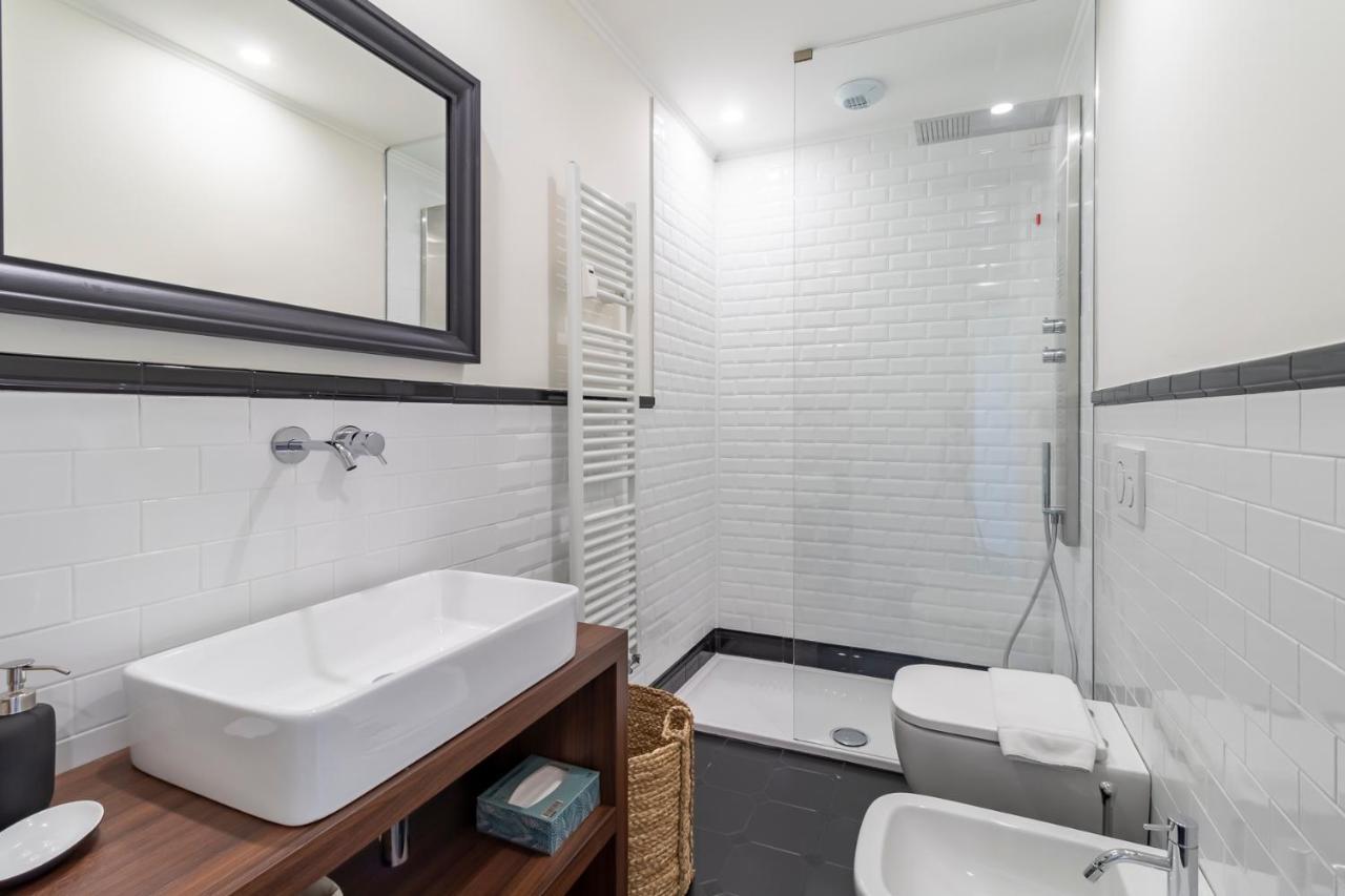 Luxury Apartment - Soperga 2 Mediolan Zewnętrze zdjęcie